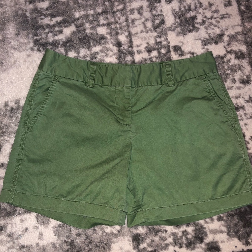 Vineyard Vines Green Shorts